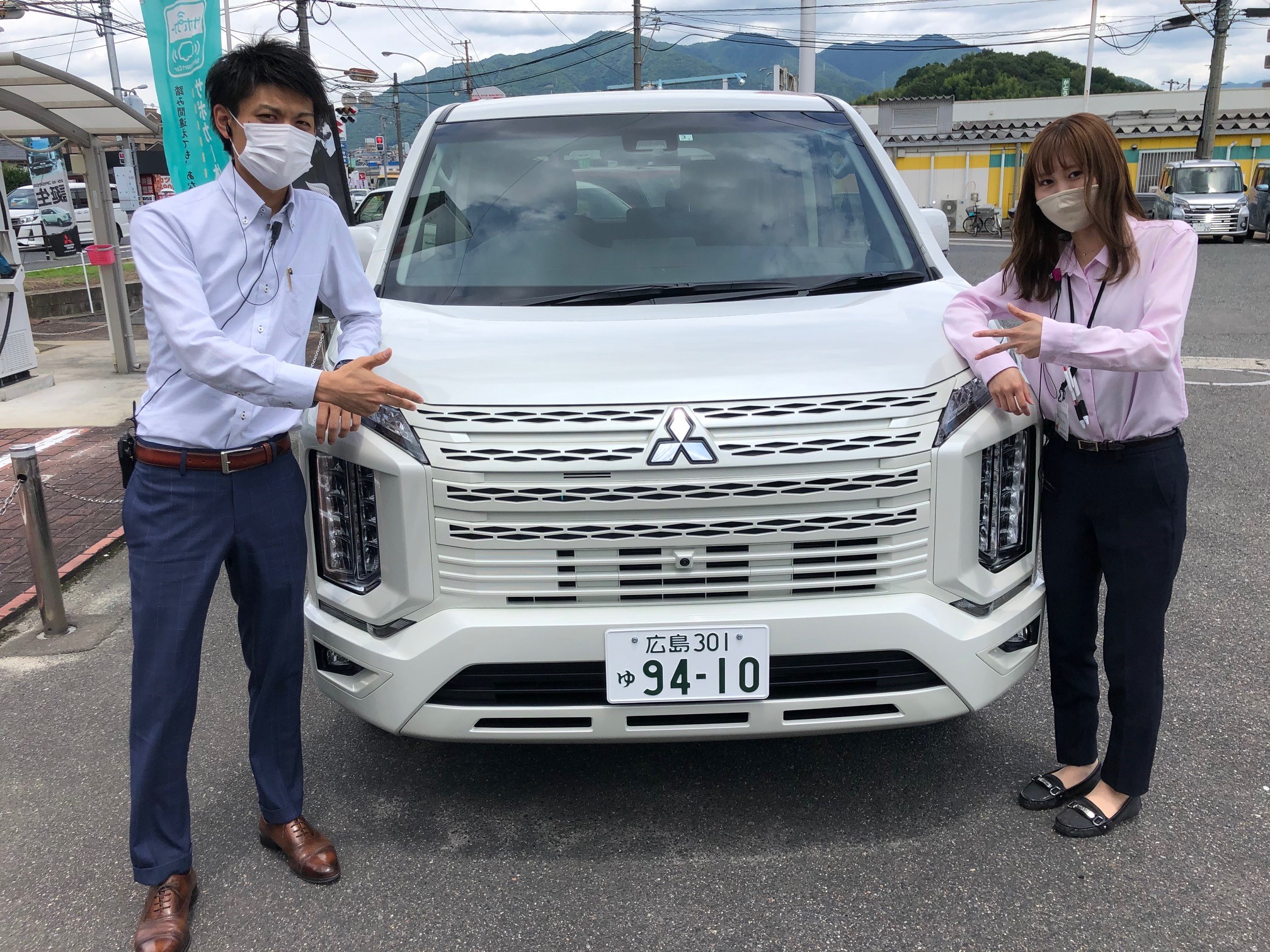 デリカd 5特別仕様車 広島三菱自動車販売株式会社