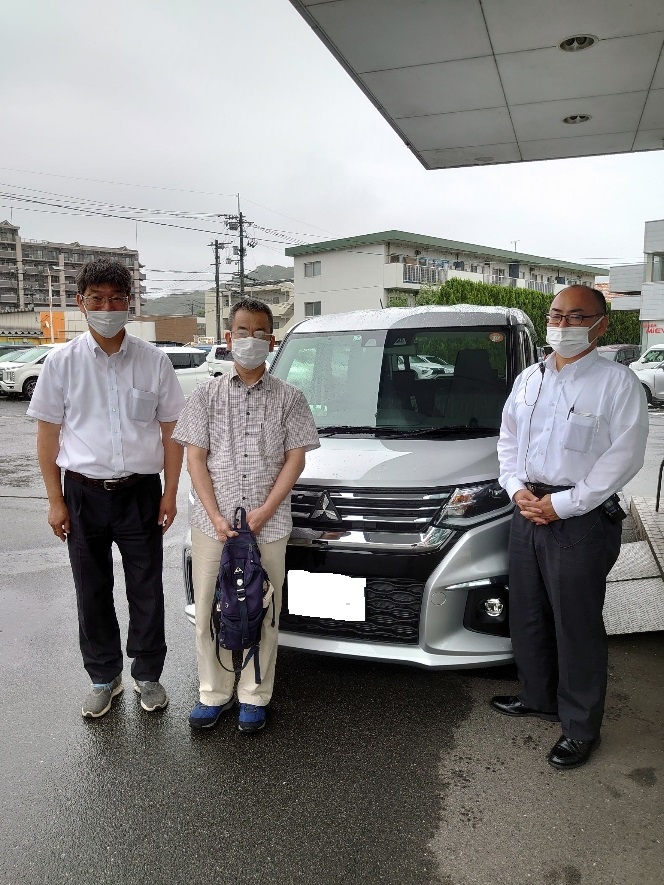 雨の中ご来店ありがとうございます 広島三菱自動車販売株式会社